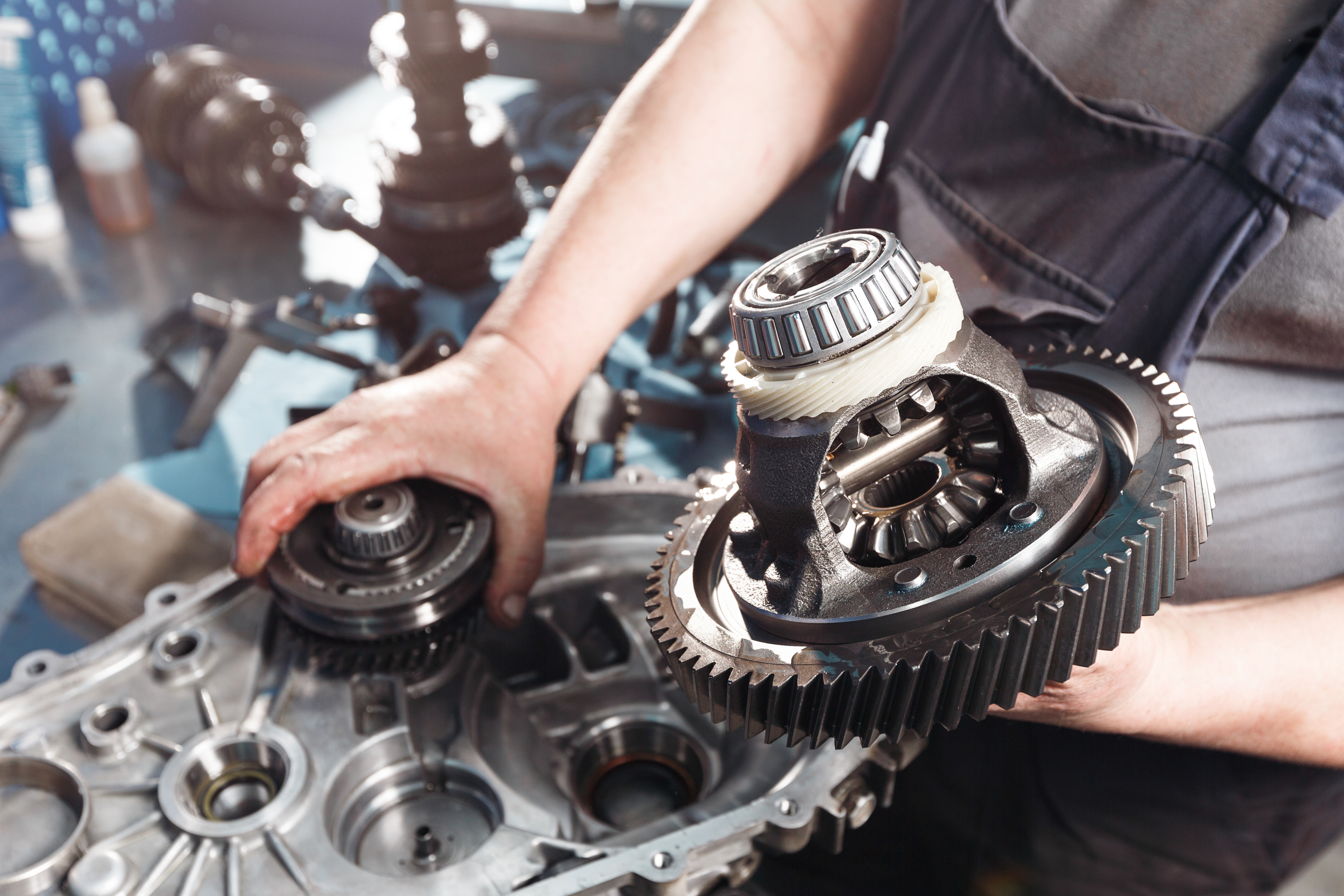 Mechanic assembling transmission gears